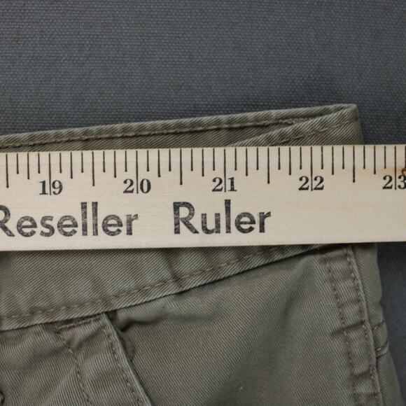 Wrangler Cargo Shorts Mens 46 Beige 7 Pocket Cargo Utility Outdoor Casual - Picture 4 of 8